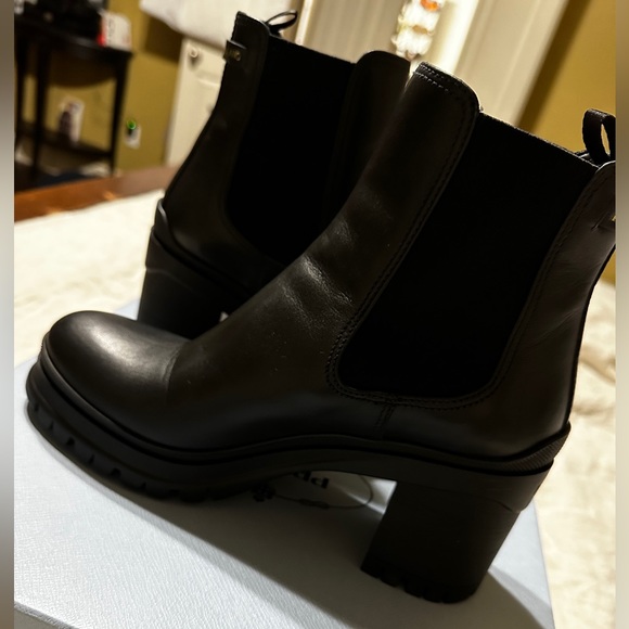 Prada Donna boot - Picture 12 of 13